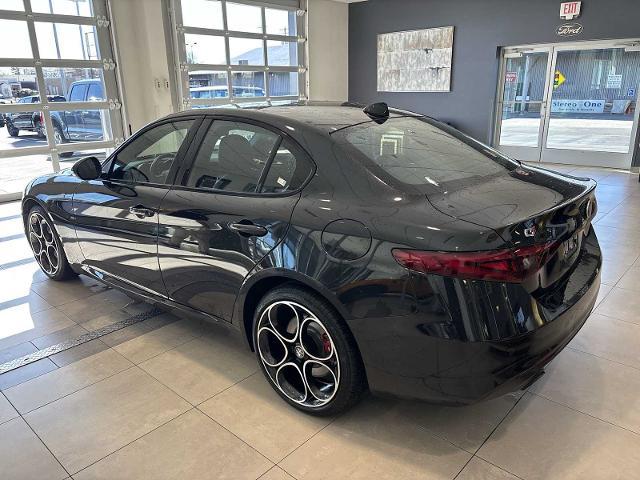 2022 Alfa Romeo Giulia Ti AWD