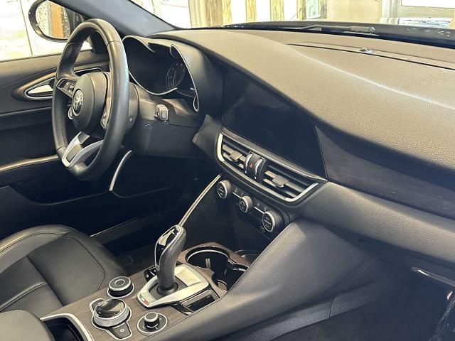 2022 Alfa Romeo Giulia Ti AWD