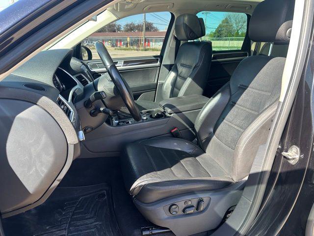 2016 Volkswagen Touareg TDI Executive