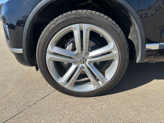 2016 Volkswagen Touareg TDI Executive