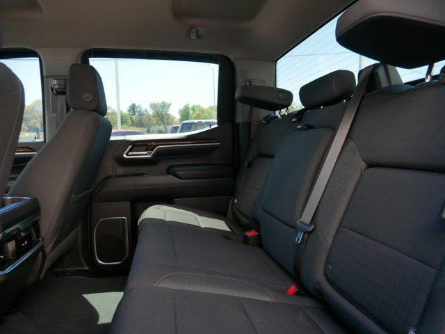 2022 GMC Sierra 1500 4WD Crew Cab Short Box Elevation