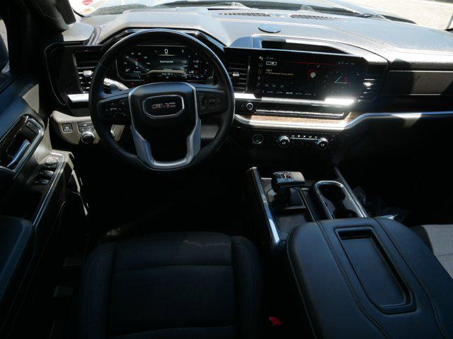 2022 GMC Sierra 1500 4WD Crew Cab Short Box Elevation