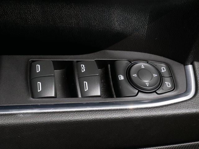 2022 GMC Sierra 1500 4WD Crew Cab Short Box Elevation