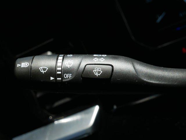 2022 GMC Sierra 1500 4WD Crew Cab Short Box Elevation