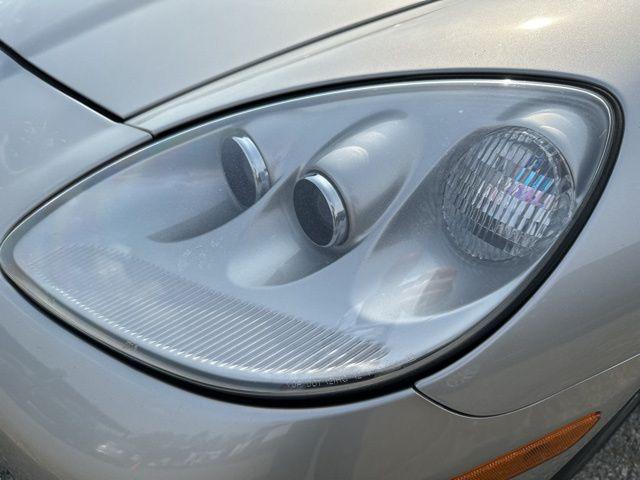 2005 Chevrolet Corvette Base