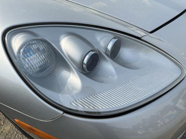 2005 Chevrolet Corvette Base