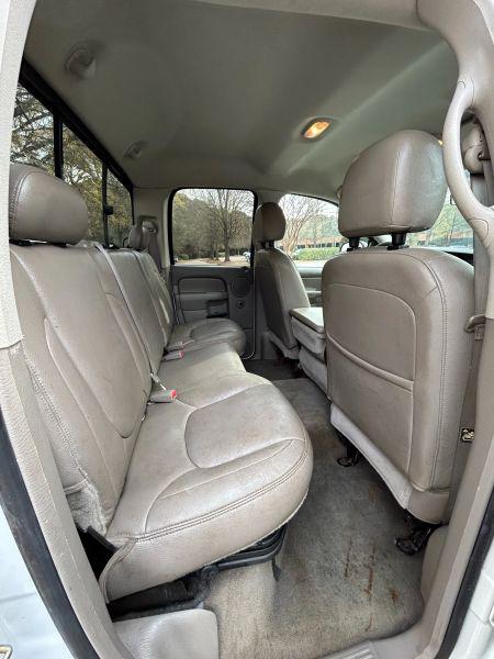 2004 Dodge Ram 3500 SLT/Laramie