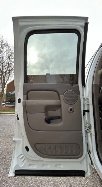 2004 Dodge Ram 3500 SLT/Laramie