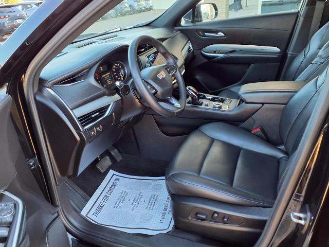 2023 Cadillac XT4 AWD Premium Luxury