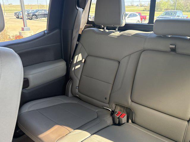 2021 GMC Sierra 1500 4WD Crew Cab Short Box SLT