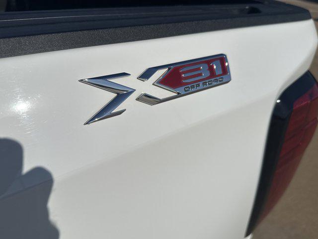 2021 GMC Sierra 1500 4WD Crew Cab Short Box SLT