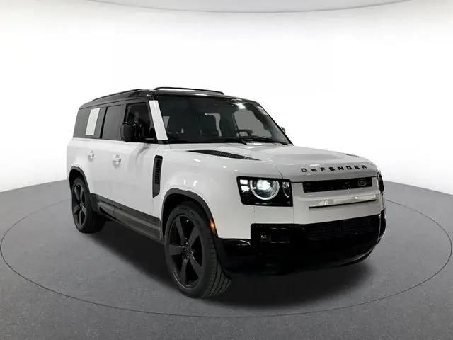 2026 Land Rover Defender P400 X-Dynamic SE