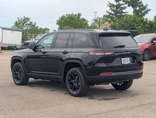 2026 Jeep Grand Cherokee Altitude 4x4