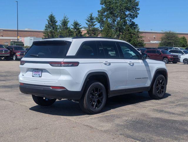 2026 Jeep Grand Cherokee Altitude 4x4