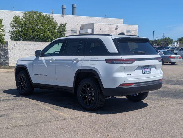 2026 Jeep Grand Cherokee Altitude 4x4