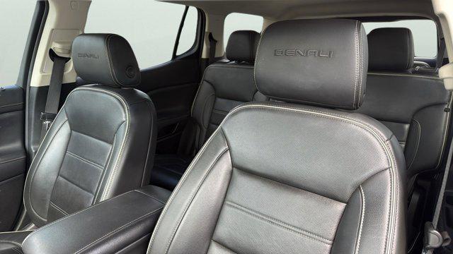 2023 GMC Acadia FWD Denali