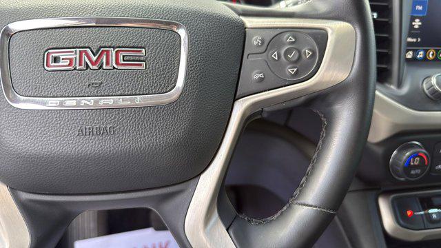2023 GMC Acadia FWD Denali