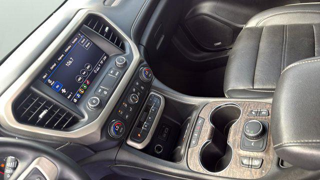2023 GMC Acadia FWD Denali