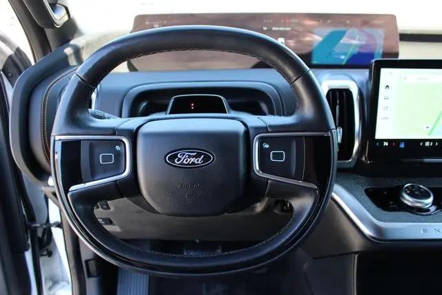 2025 Ford Expedition Tremor
