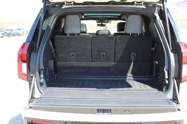 2025 Ford Expedition Tremor