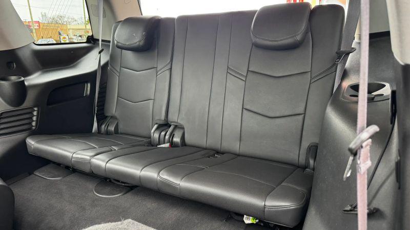 2016 Cadillac Escalade Luxury Collection