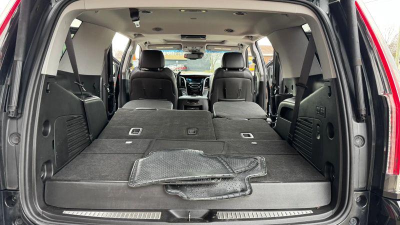 2016 Cadillac Escalade Luxury Collection