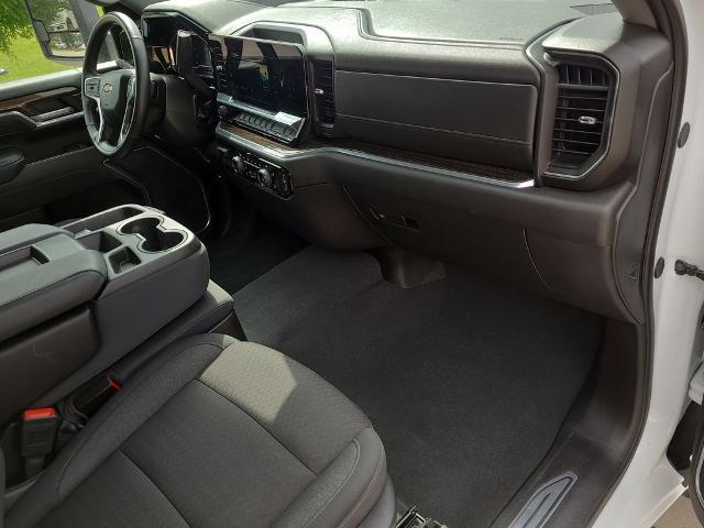 2025 Chevrolet Silverado 2500HD 4WD Crew Cab Standard Bed LT