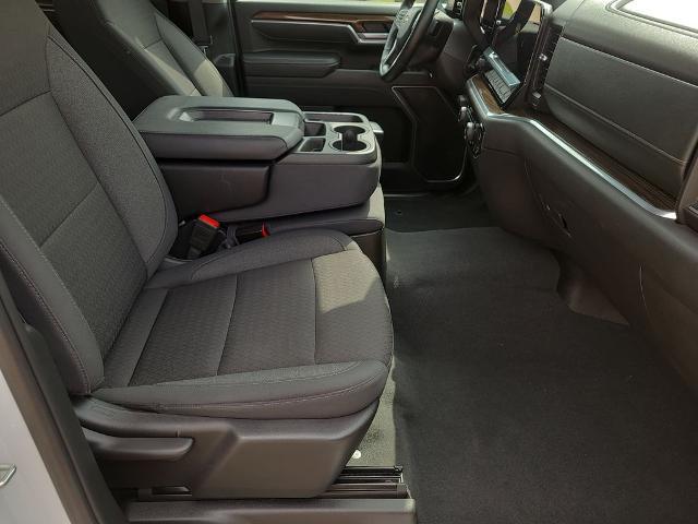 2025 Chevrolet Silverado 2500HD 4WD Crew Cab Standard Bed LT