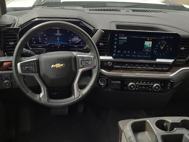 2025 Chevrolet Silverado 2500HD 4WD Crew Cab Standard Bed LT