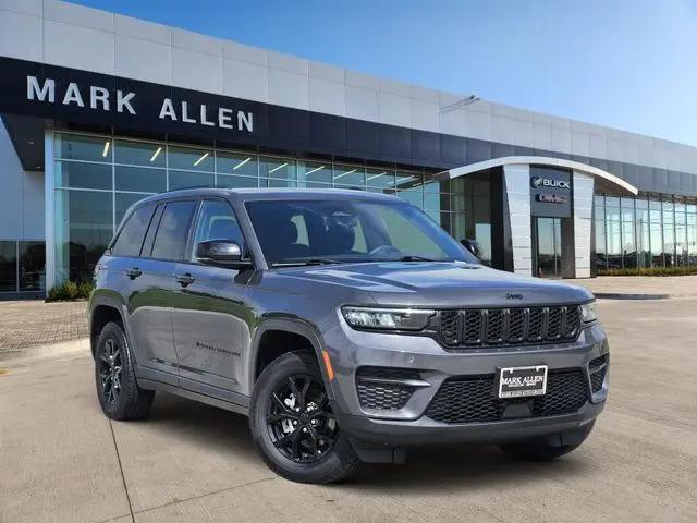 2024 Jeep Grand Cherokee Altitude 4x4 for sale in Collinsville, OK