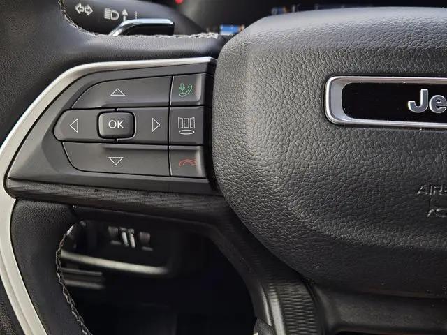 2024 Jeep Grand Cherokee Altitude 4x4