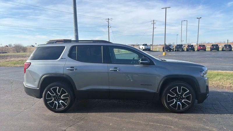2021 GMC Acadia AWD SLT