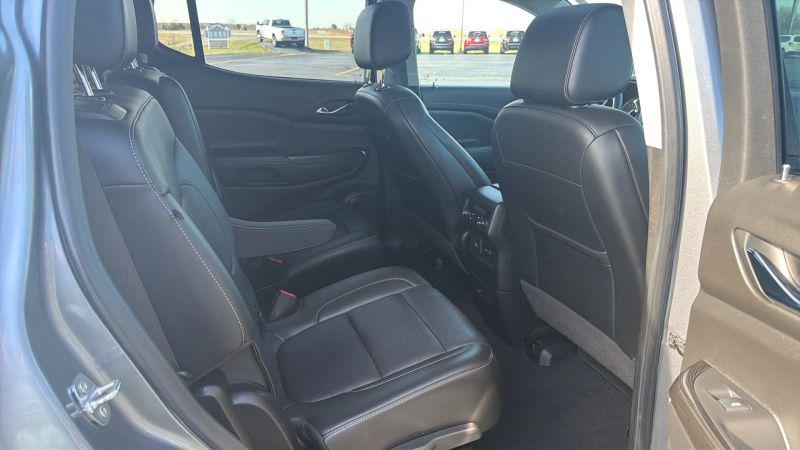 2021 GMC Acadia AWD SLT