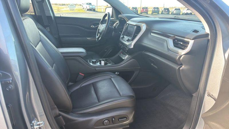 2021 GMC Acadia AWD SLT