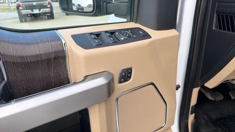 2020 Ford F-350 LARIAT