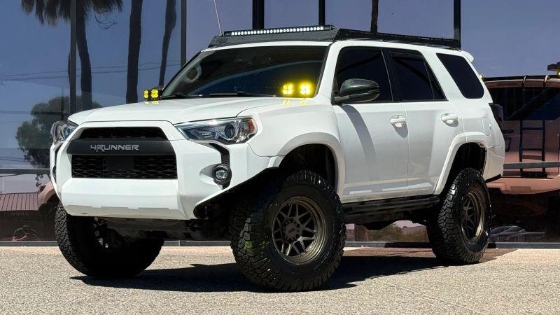 2023 Toyota 4Runner SR5 Premium