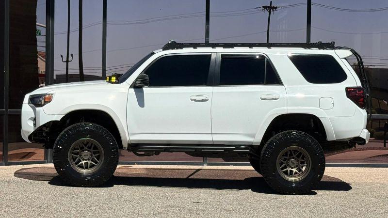 2023 Toyota 4Runner SR5 Premium