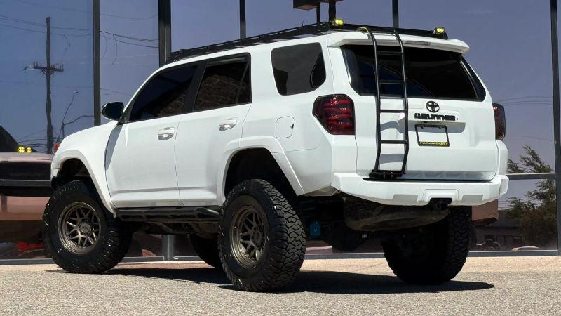2023 Toyota 4Runner SR5 Premium