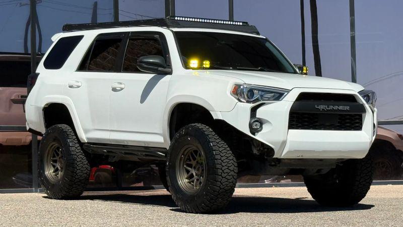 2023 Toyota 4Runner SR5 Premium