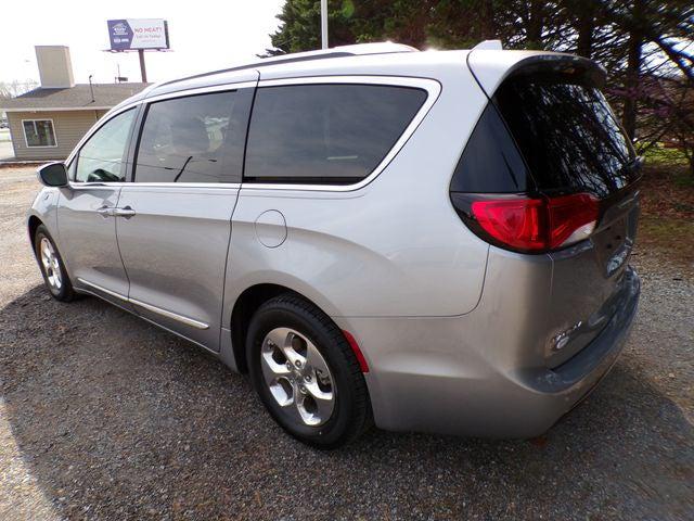 2018 Chrysler Pacifica Hybrid Limited