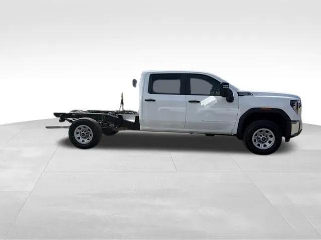 2024 GMC Sierra 3500HD 4WD Crew Cab Long Bed Pro