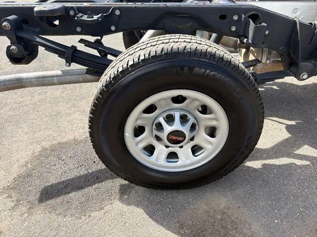 2024 GMC Sierra 3500HD 4WD Crew Cab Long Bed Pro