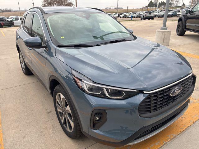 2025 Ford Escape Platinum for sale in Indianola, IA