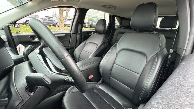 2023 Ford Escape Platinum