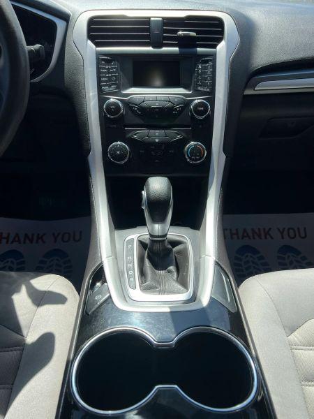 2014 Ford Fusion S