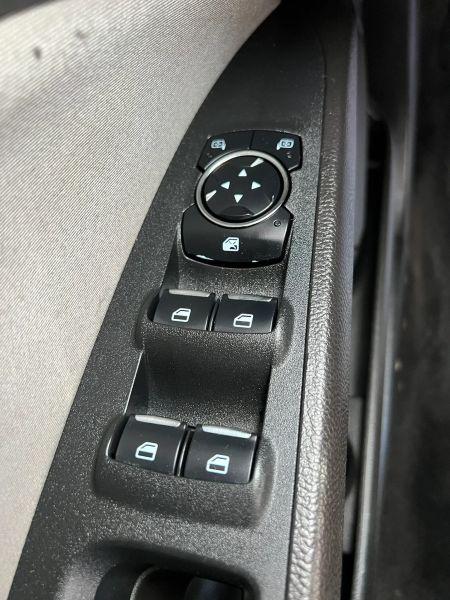 2014 Ford Fusion S
