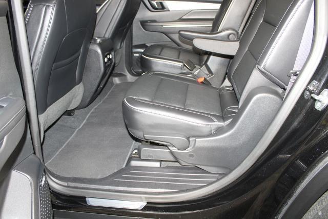 2025 Buick Enclave Preferred FWD