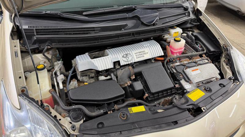 2010 Toyota Prius II