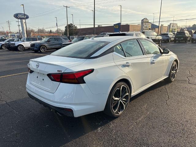 2025 Nissan Altima SR FWD