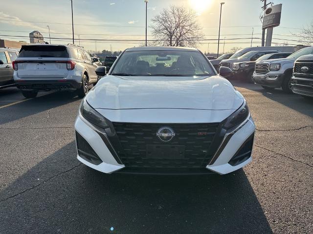 2025 Nissan Altima SR FWD
